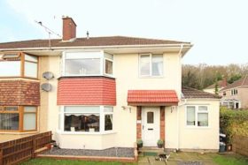 3 Bedroom Semi-Detac...